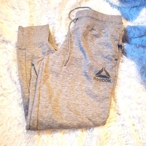 Womens Reebok Sweatpants Medium